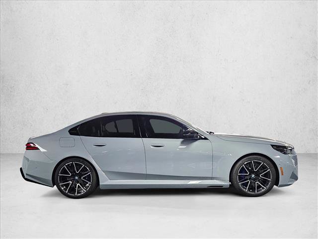 New 2026 BMW M5 w/ Executive Package image 4