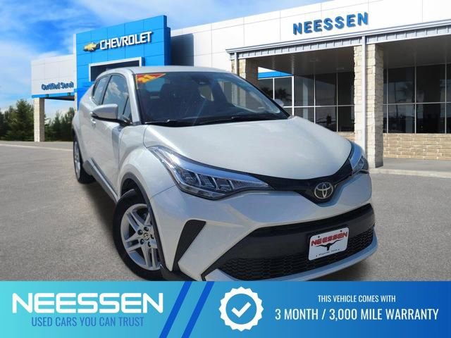 Used 2021 Toyota C-HR LE FWD video 1