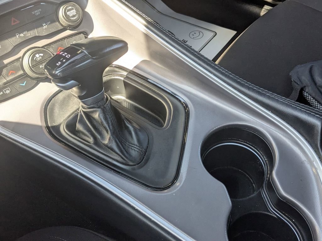 Used 2022 Dodge Challenger R/T RWD image 23