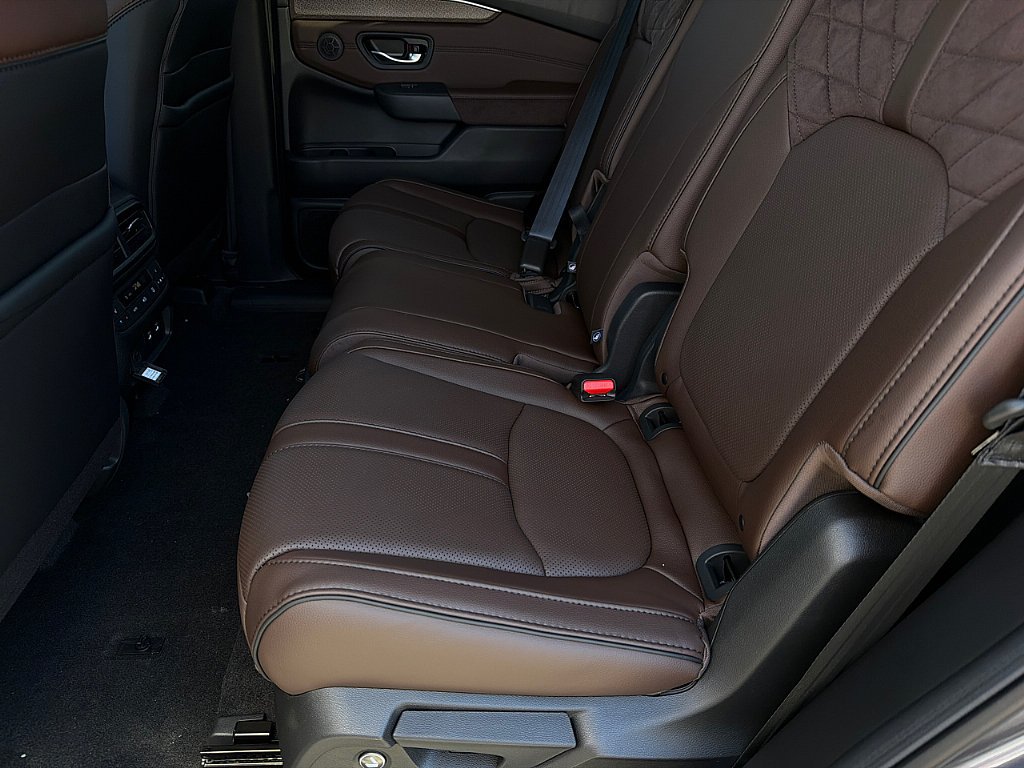 New 2026 Honda Pilot Elite image 12
