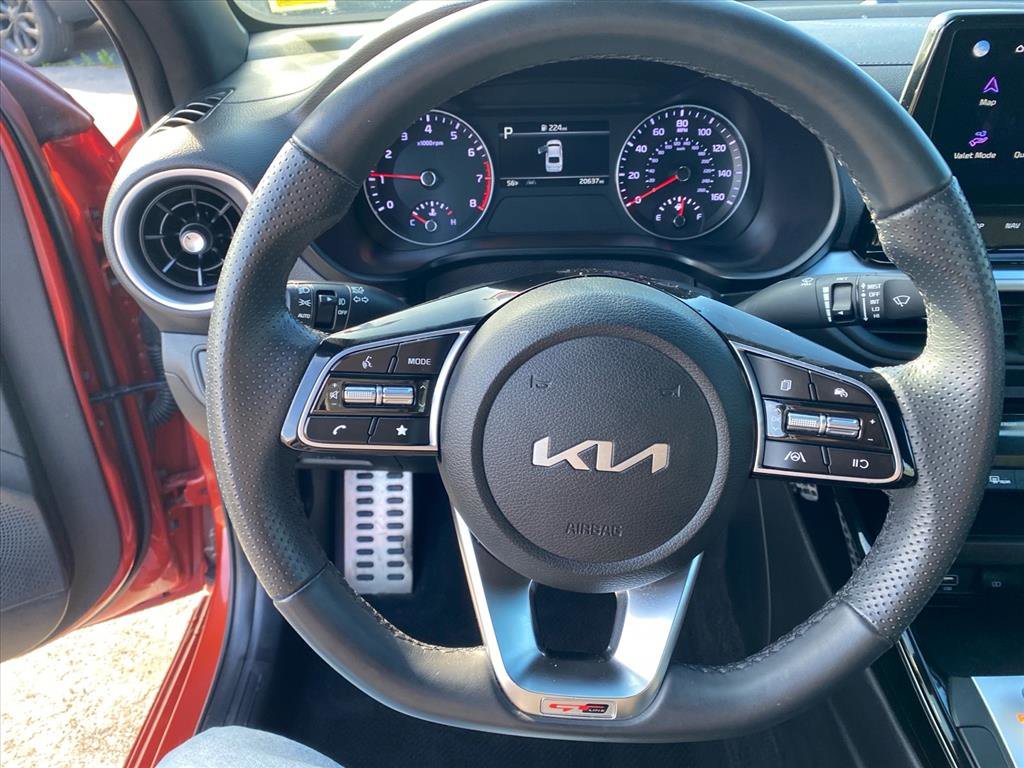 Certified 2023 Kia Forte GT-Line FWD image 11