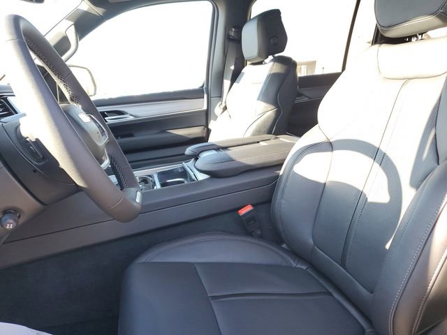 New 2026 Jeep Grand Wagoneer Limited image 14