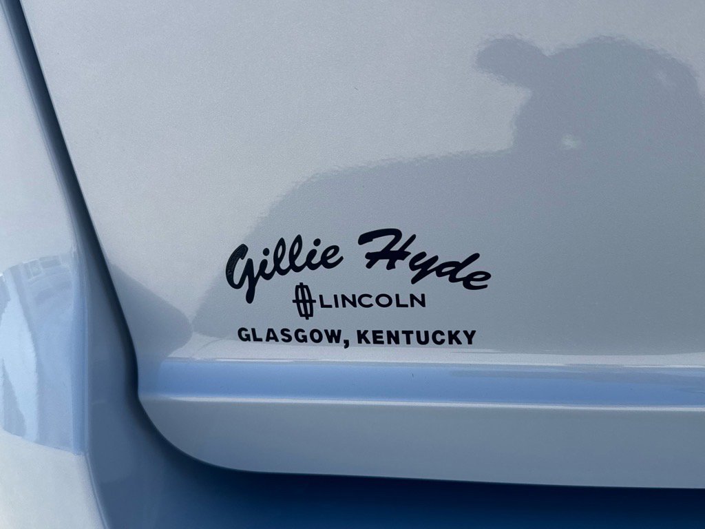 New 2025 Lincoln Navigator Reserve image 13