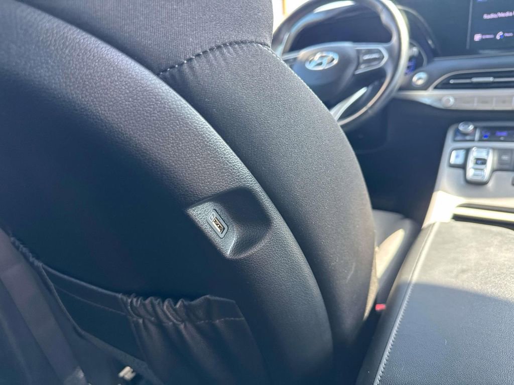 Used 2022 Hyundai Palisade SEL image 15