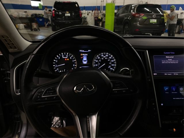 Used 2018 INFINITI Q50 Luxe AWD/4WD image 23