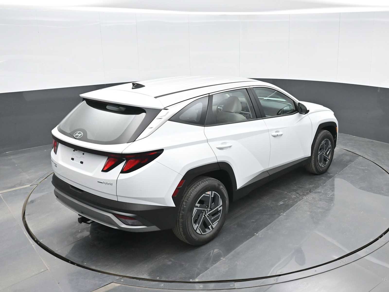 New 2026 Hyundai Tucson Blue SE w/ Tow & Go Package image 27