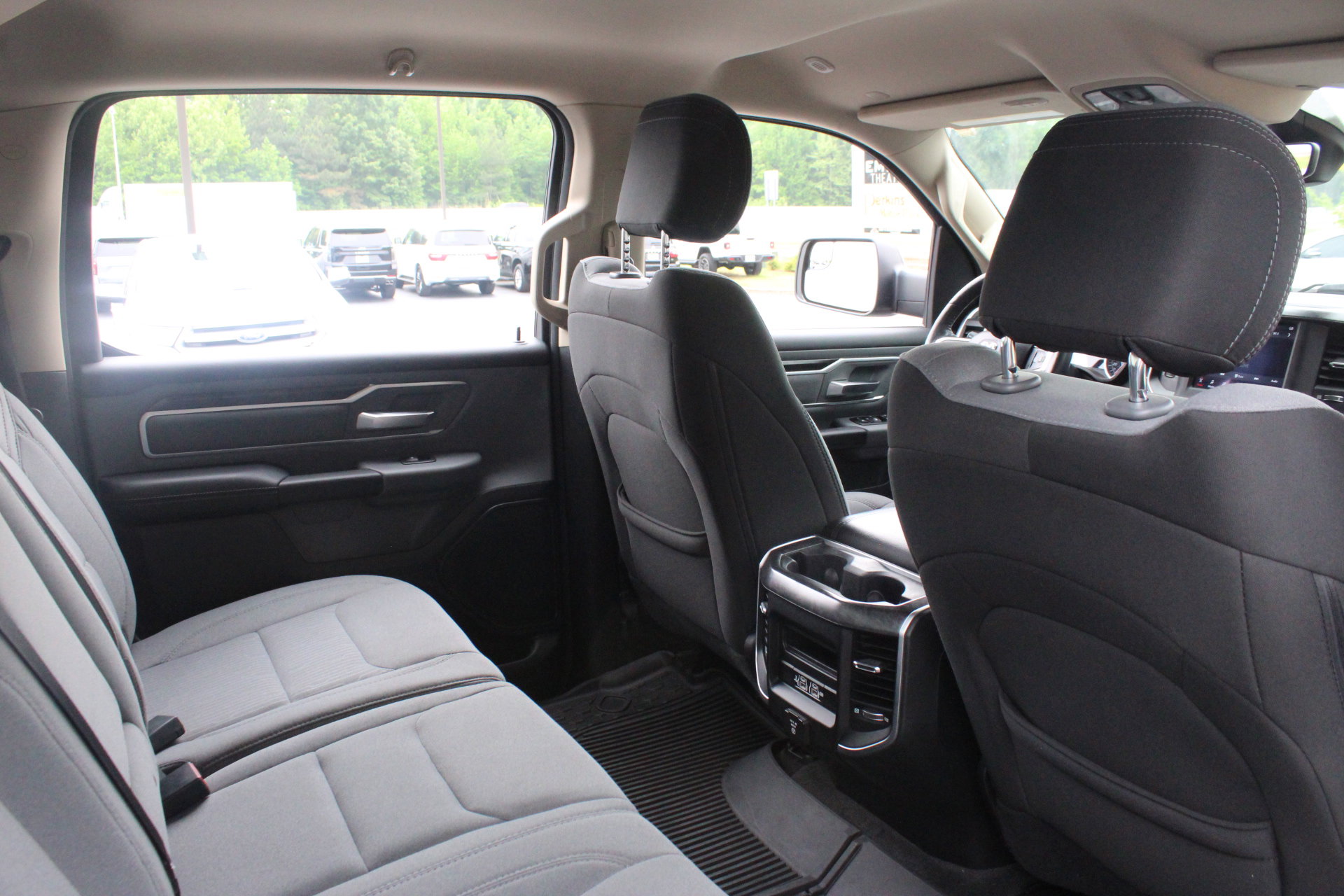 Used 2020 RAM 1500 Big Horn AWD/4WD image 27