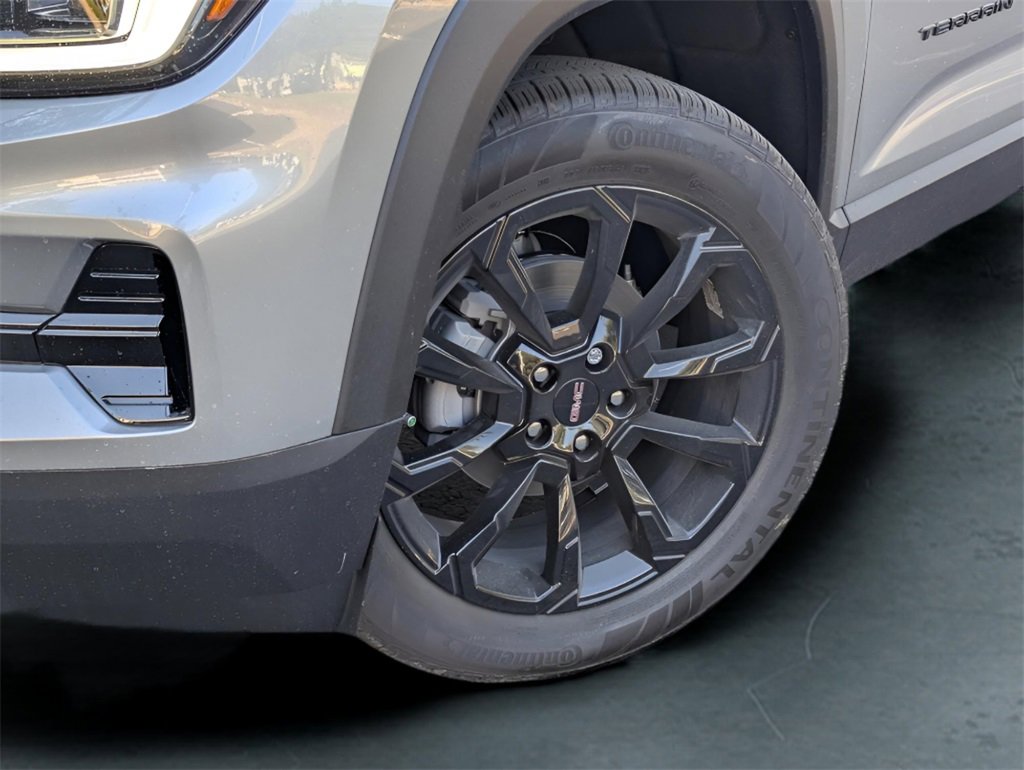 New 2026 GMC Terrain Elevation w/ Black Edition image 2