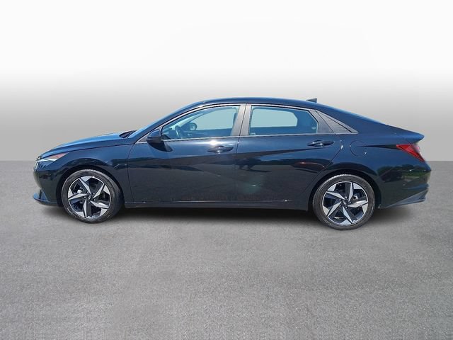 Used 2023 Hyundai Elantra SEL w/ Convenience Package FWD image 7