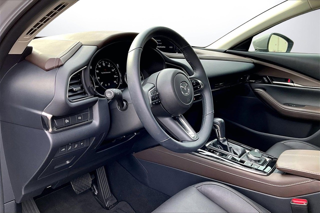 Used 2025 MAZDA CX-30 AWD 2.5 S w/ Premium Package image 18