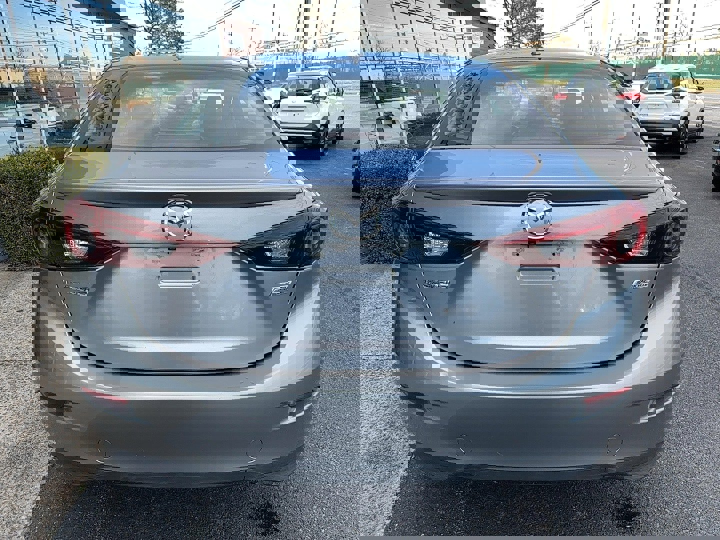 Used 2015 MAZDA MAZDA3 i Touring w/ Technology Package image 26