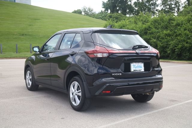 Certified 2025 Nissan Kicks Play S FWD image 5