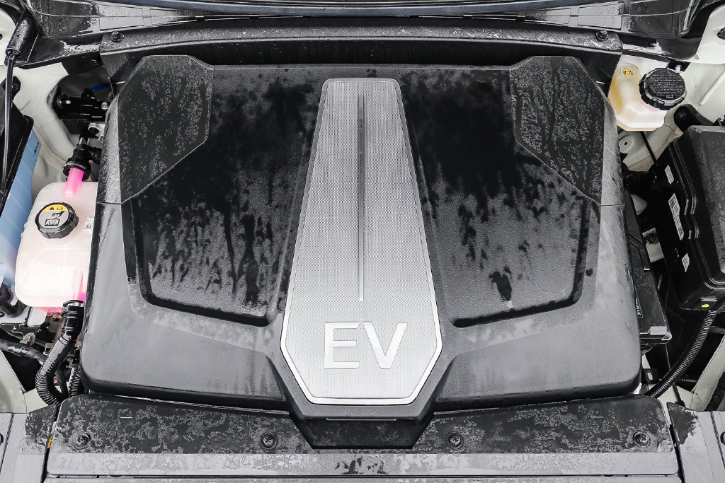 Used 2024 Kia EV6 Light RWD image 26