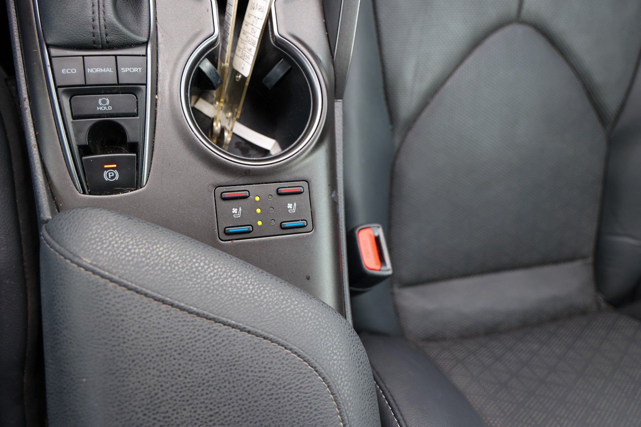 Certified 2023 Toyota Camry XSE w/ Navigation Package FWD image 27