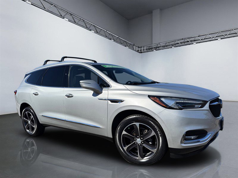 Used 2021 Buick Enclave Essence w/ Sport Touring Edition image 28