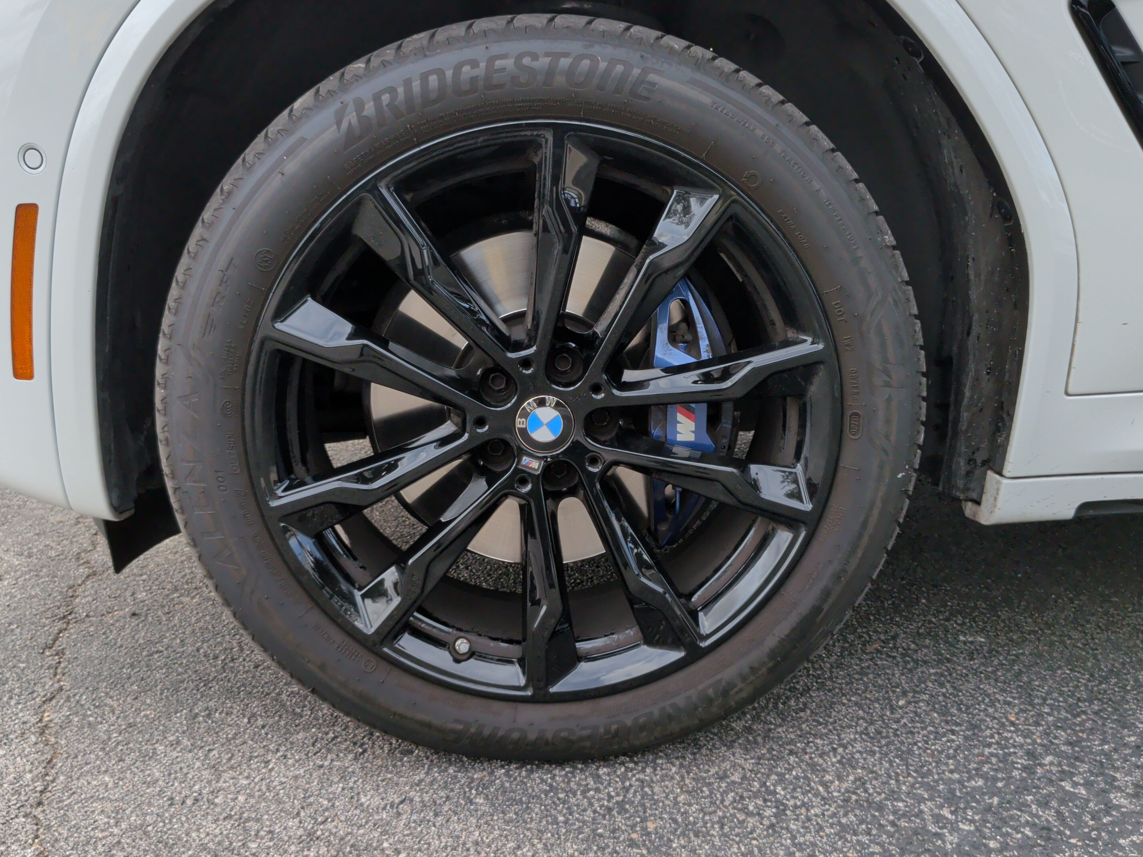 Certified 2024 BMW X3 xDrive30i w/ Premium Package AWD/4WD image 14