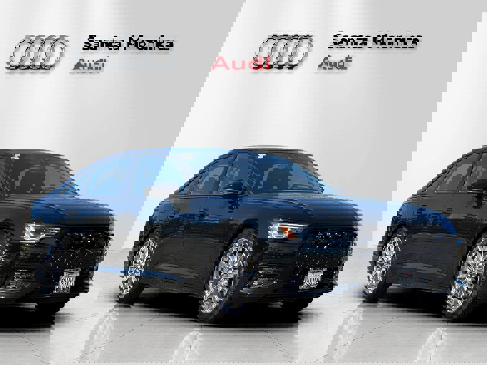 Used 2025 Audi A6 Premium Plus w/ Premium Plus Package image 9