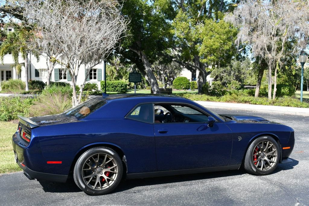 Used 2017 Dodge Challenger SRT Hellcat image 6