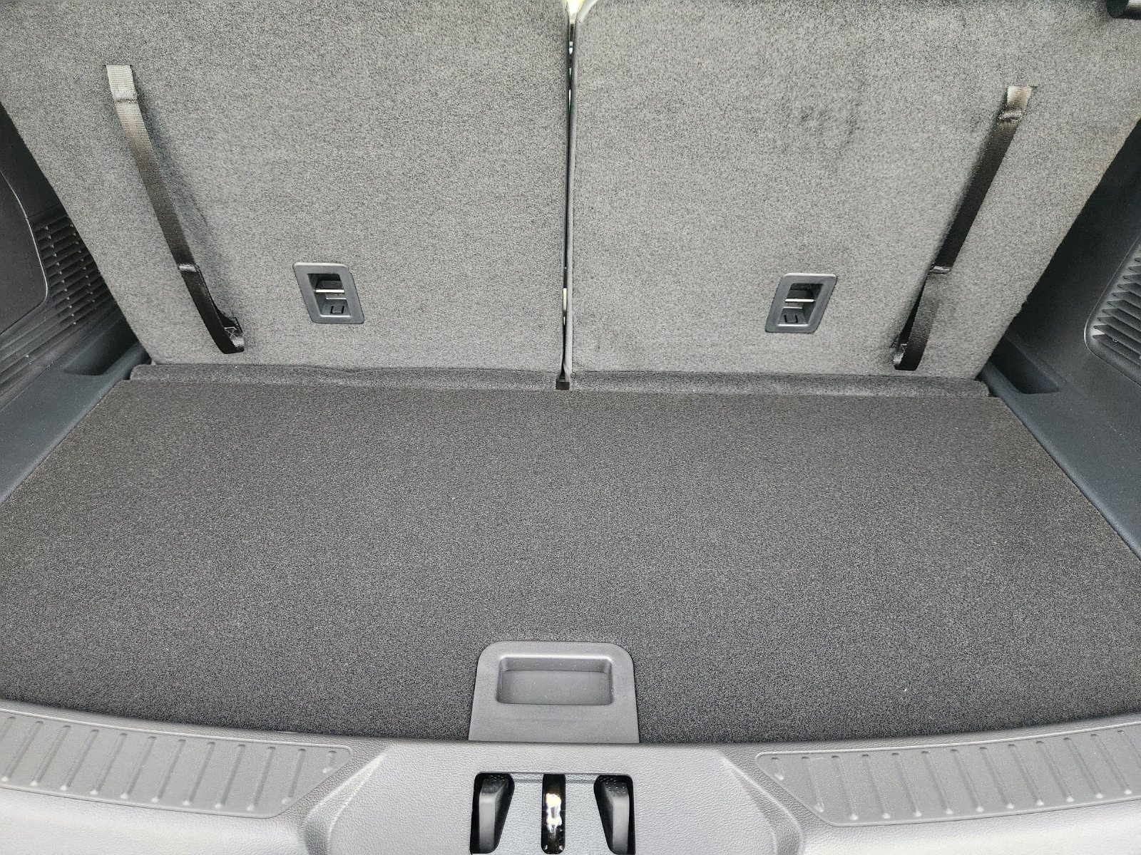 New 2027 Ford Explorer Active w/ Active Comfort Package RWD image 27