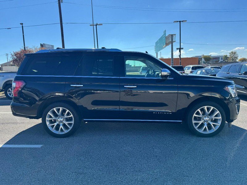 Used 2019 Ford Expedition Platinum image 4