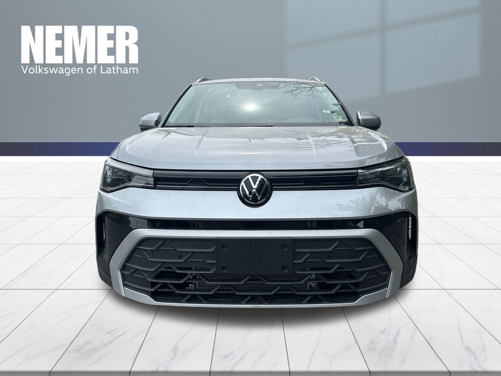 New 2026 Volkswagen Taos SE AWD/4WD image 5