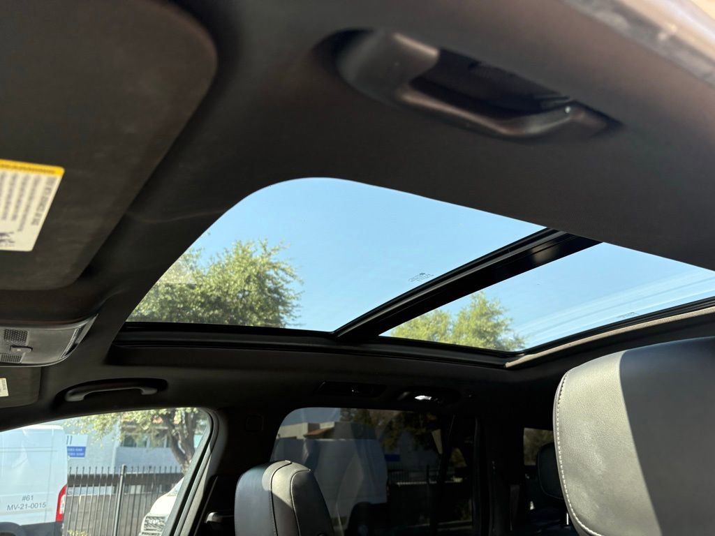 Used 2020 Cadillac XT6 Premium Luxury FWD image 9