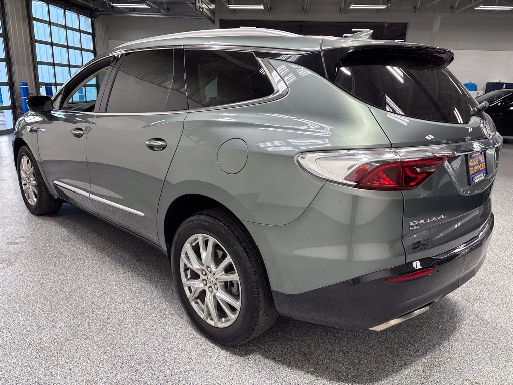 Used 2023 Buick Enclave Essence w/ Experience Buick Package AWD/4WD image 5
