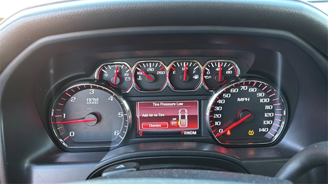 Used 2014 GMC Sierra 1500 SLT w/ Suspension Package, Off-Road image 13