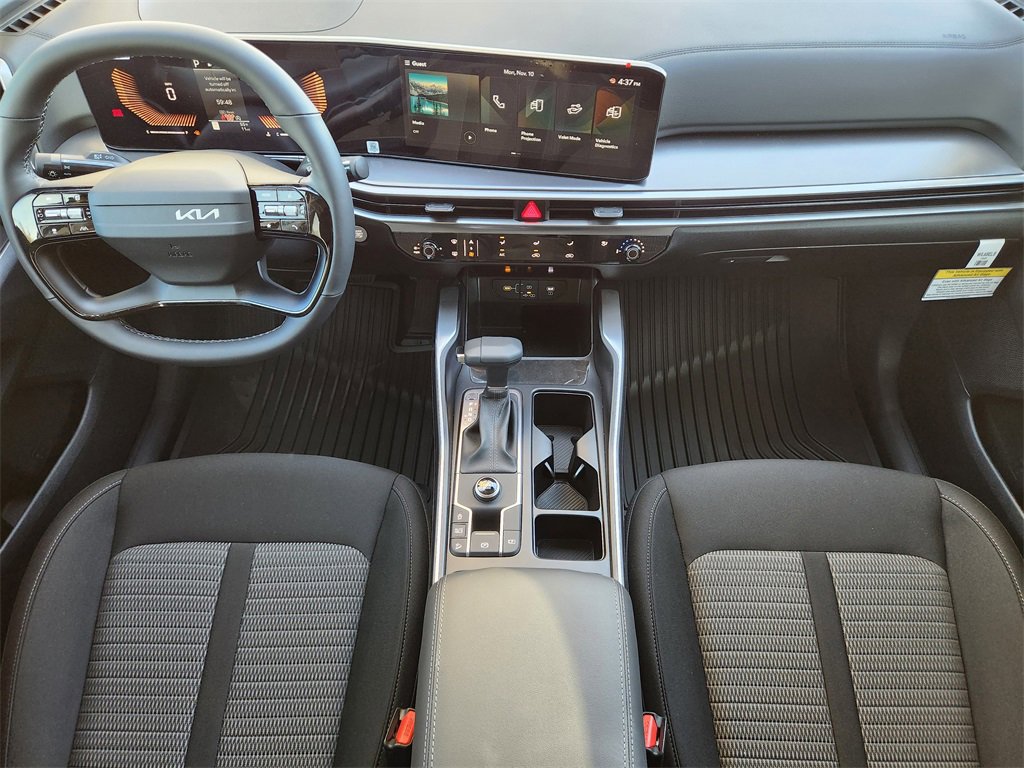 New 2026 Kia Sorento LX image 18