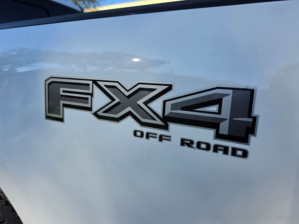 Used 2026 Ford F250 Lariat w/ Black Appearance Package image 35