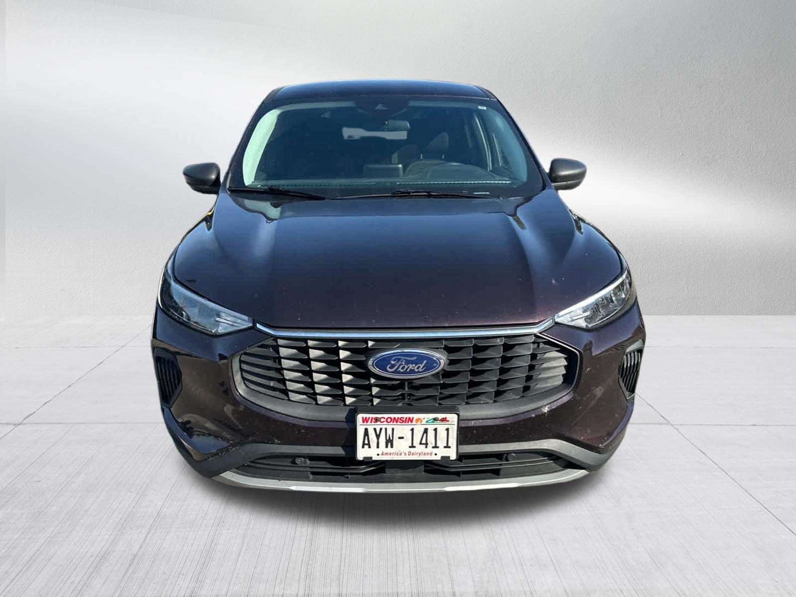 Used 2023 Ford Escape Active AWD/4WD image 2