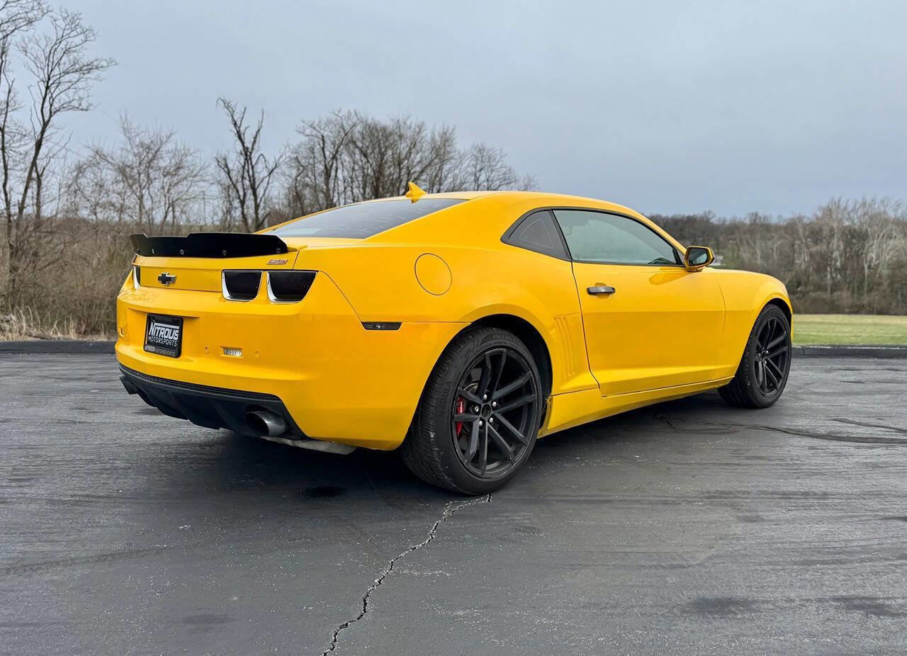 Used 2010 Chevrolet Camaro SS w/ RS Package image 4