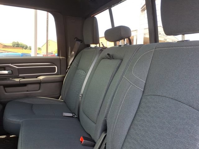 New 2026 RAM 2500 Big Horn AWD/4WD image 8