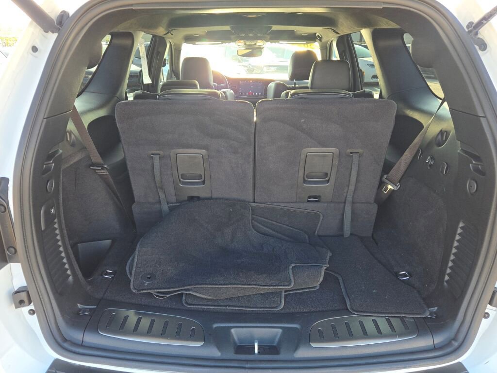 Certified 2024 Dodge Durango R/T image 16