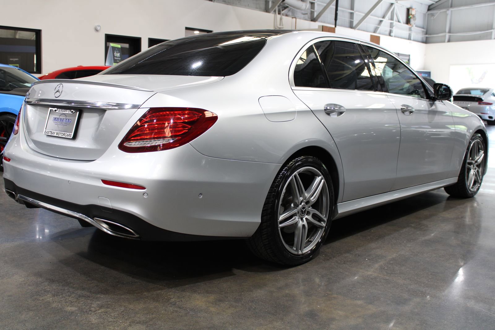 Used 2018 Mercedes-Benz E 300 image 13