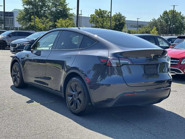Used 2024 Tesla Model Y Long Range AWD/4WD image 4