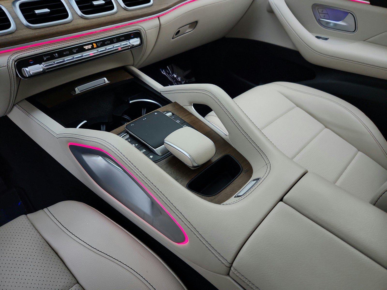 Certified 2023 Mercedes-Benz GLE 450 4MATIC image 21