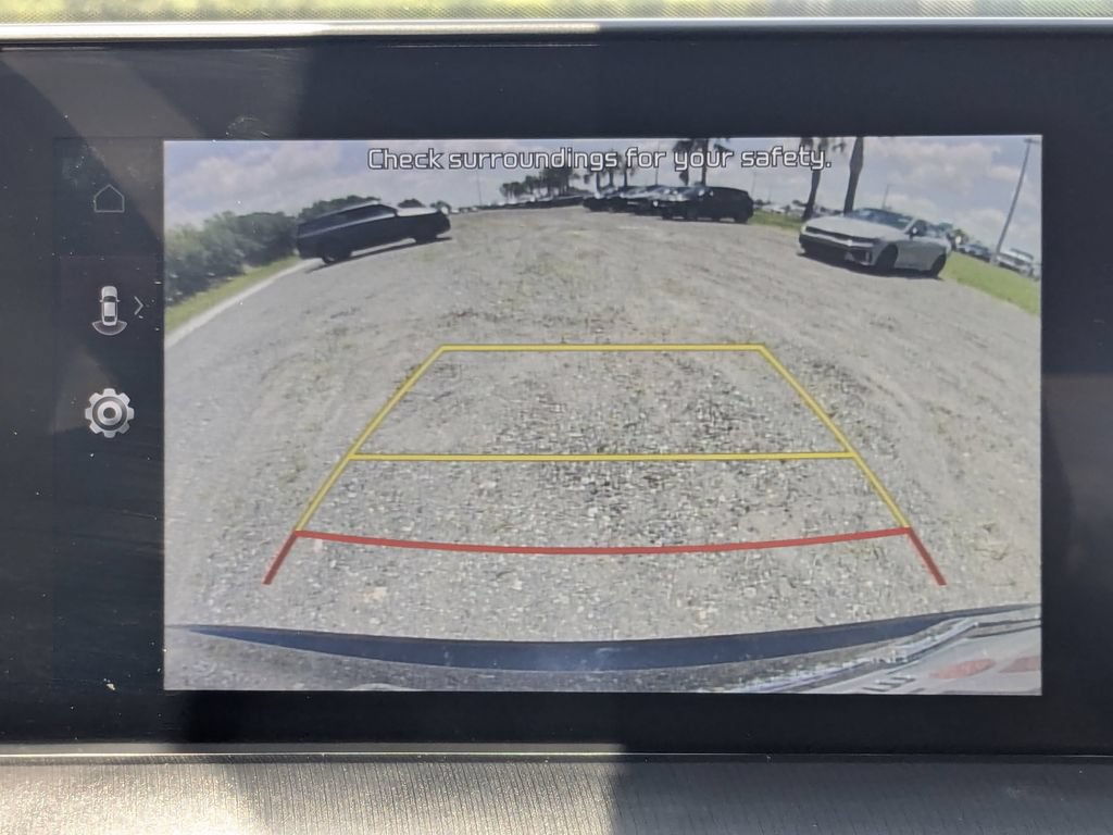 Used 2023 Kia Telluride S FWD image 27