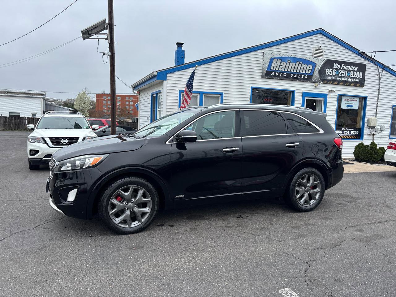 Used 2016 Kia Sorento SX image 3