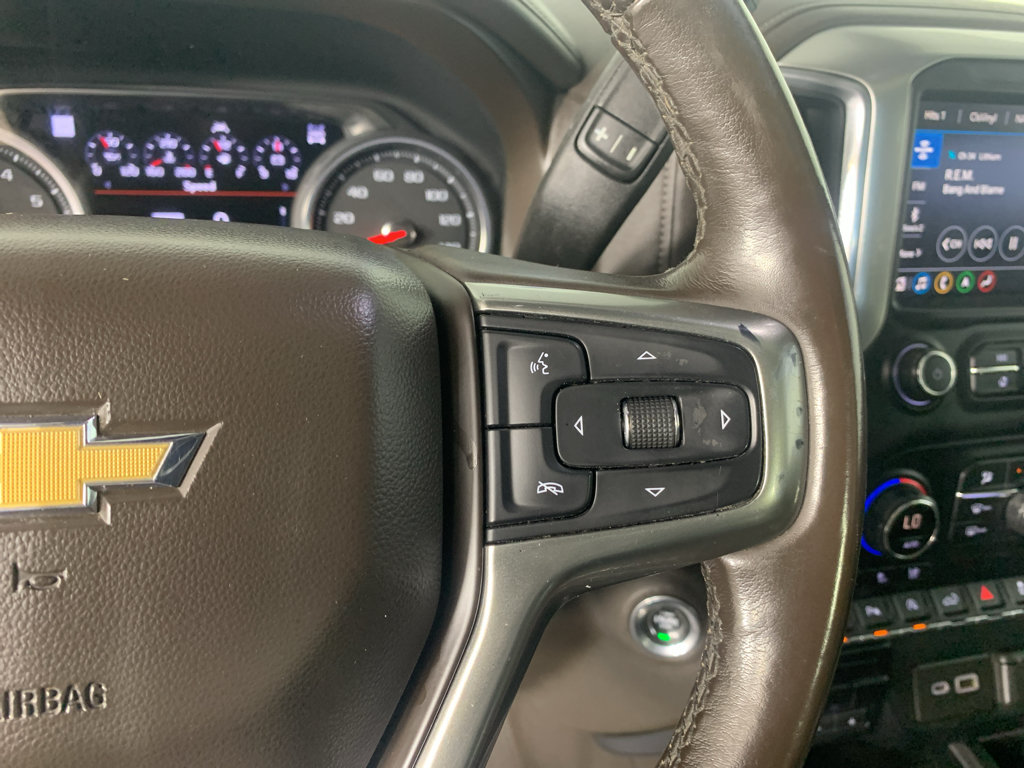 Used 2020 Chevrolet Silverado 1500 LTZ w/ LTZ Premium Package AWD/4WD image 18