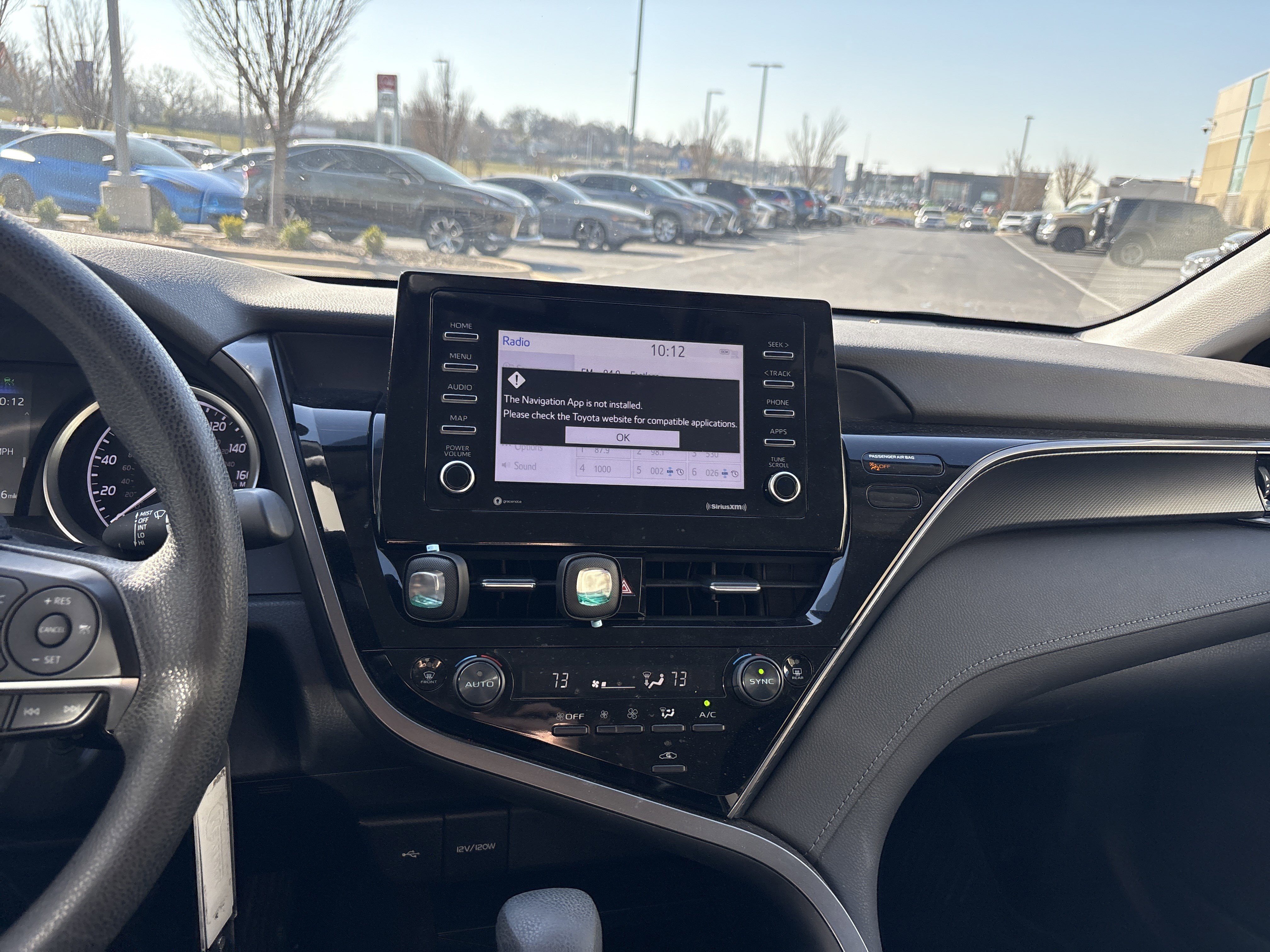 Used 2022 Toyota Camry LE image 28