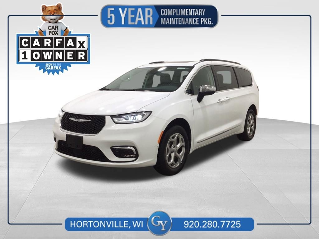 Used 2023 Chrysler Pacifica Limited w/ Trailer Tow Group AWD/4WD image 1