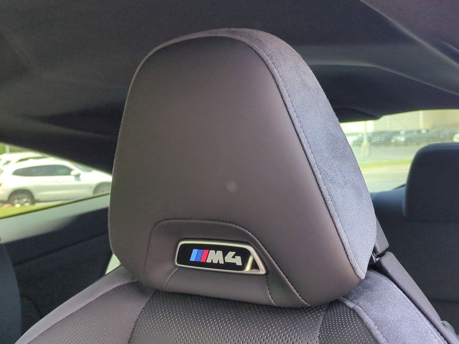 Used 2025 BMW M4 Competition w/ Executive Package image 33