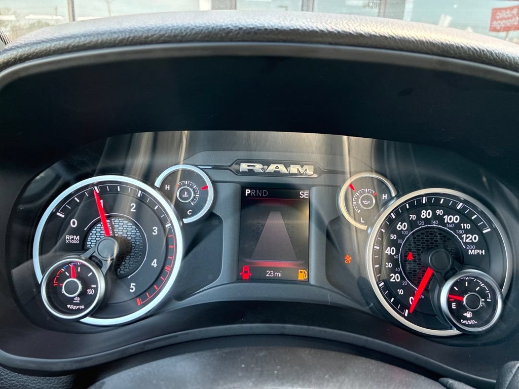 New 2026 RAM 2500 Big Horn AWD/4WD image 16
