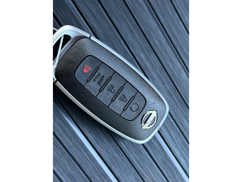 New 2026 Nissan Armada PRO-4X image 40