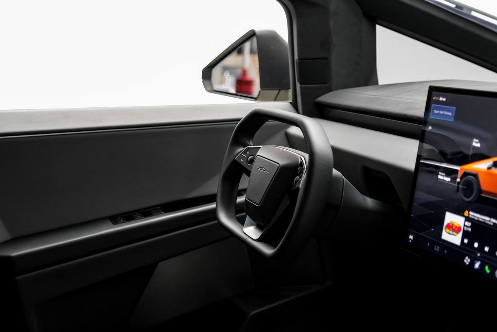 Used 2024 Tesla Cybertruck Cyberbeast AWD/4WD image 17