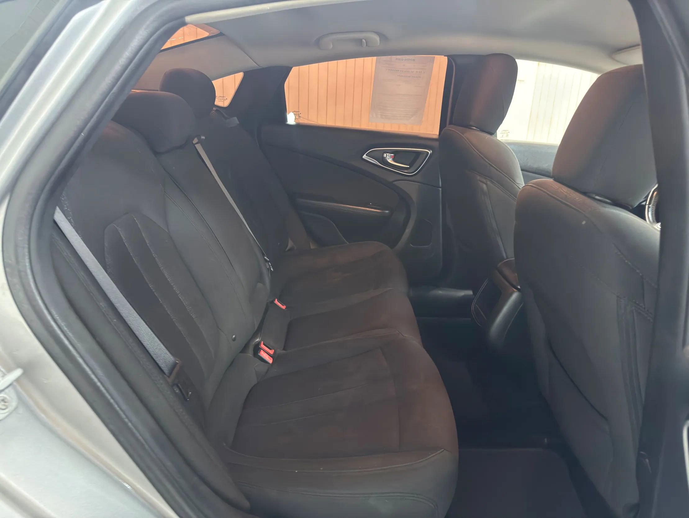 Used 2015 Chrysler 200 Limited w/ Convenience Group image 11