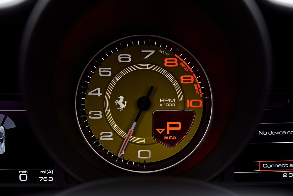 Used 2019 Ferrari 488 Spider RWD image 68