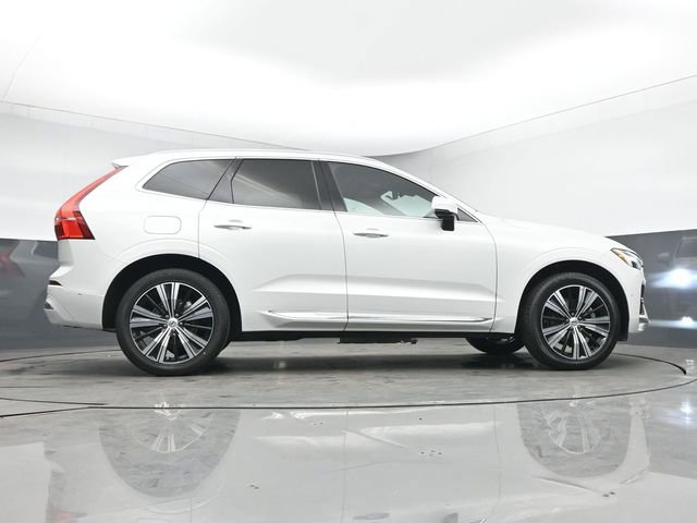 Used 2023 Volvo XC60 B5 Plus w/ Protection Package Premier image 43