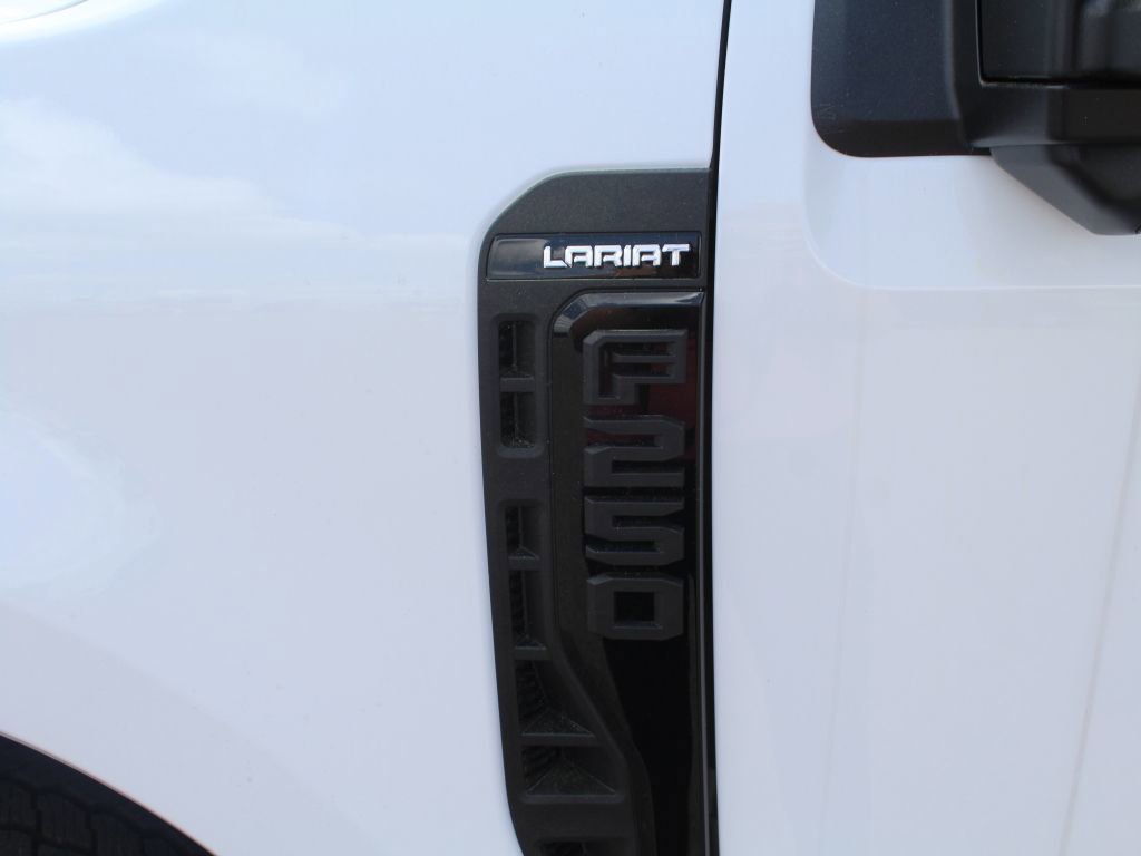 New 2026 Ford F250 Lariat w/ Black Appearance Package image 14